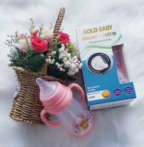 Bình sữa cảm ứng nhiệt độ GOLD BABY 320ML