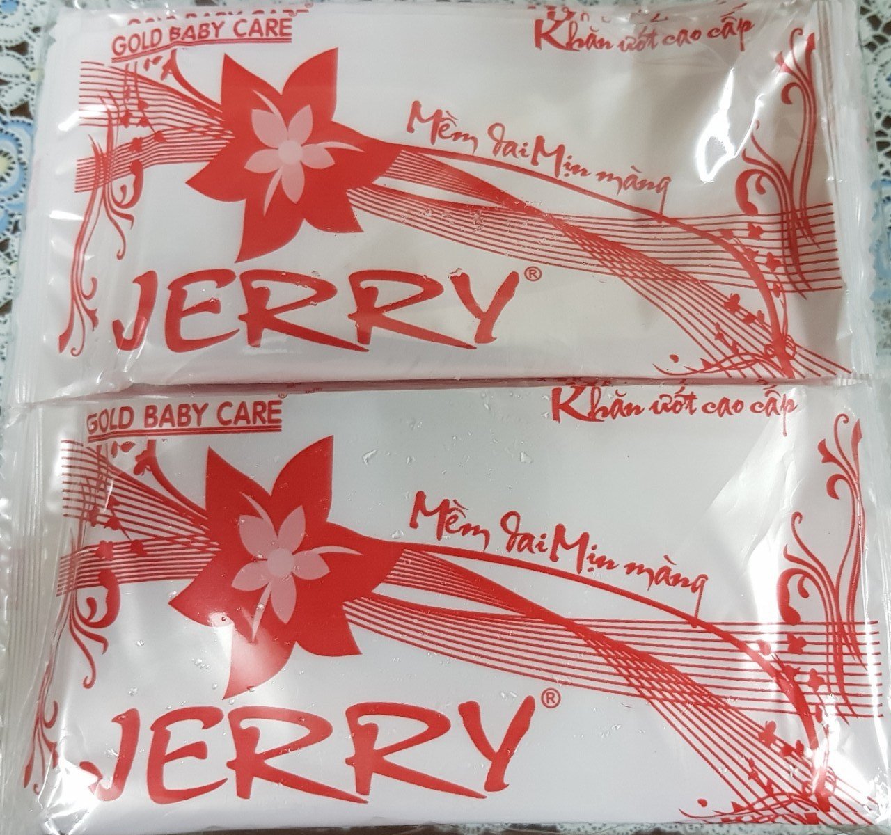 Khăn lạnh Jerry 20cmx20cm Khăn lạnh Jerry 20cmx20cm